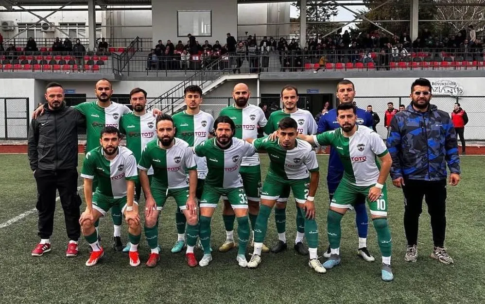 Yahyalıspor puanla döndü