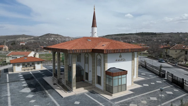 Yunus Emre Cami açılış için gün sayıyor
