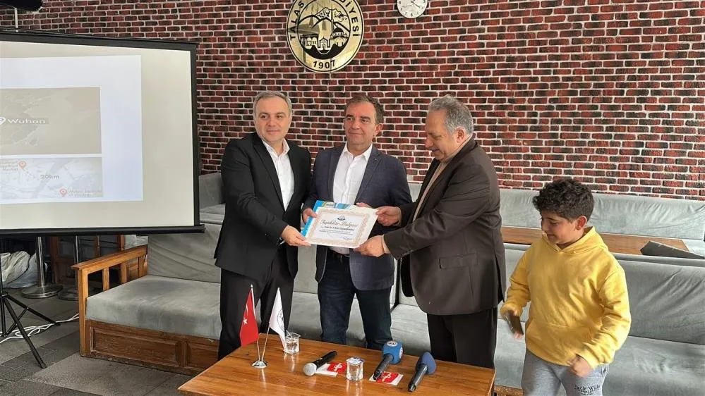 TURKOVAC Aşısı Proje Lideri Özdarendeli: 