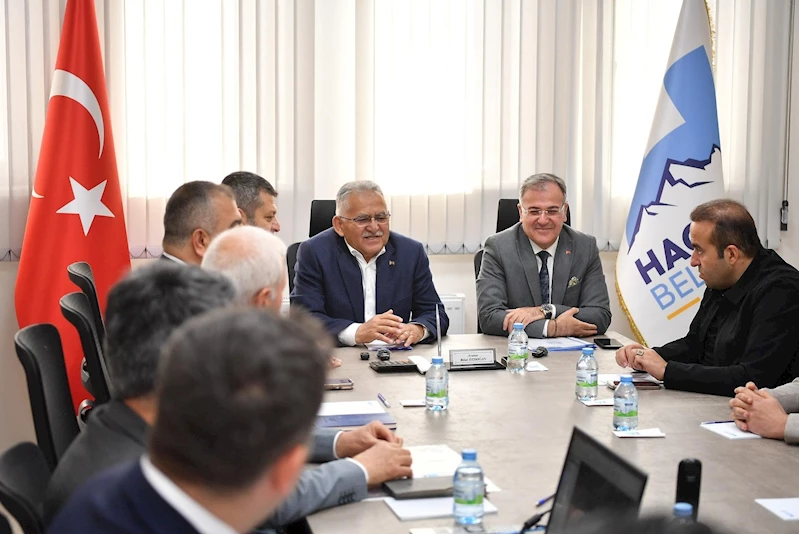 Başkan Büyükkılıç’tan ‘Hacılar’ çıkarması
