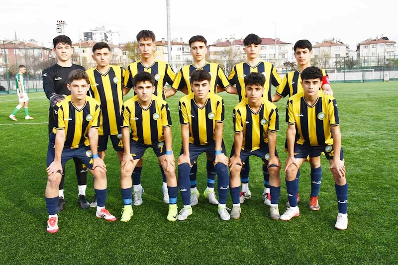 Talas Belediyespor U15 takımında yüzler gülüyor

