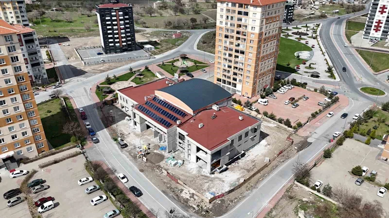 Büyükşehir’den Altınoluk’a bir sosyal yaşam merkezi daha kazandırıyor
