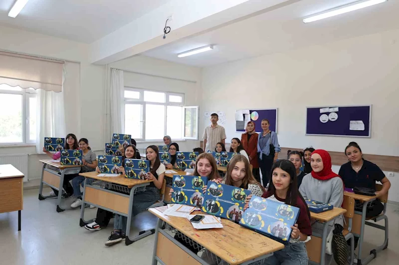 Kayseri’de 315 bin öğrenci karne aldı
