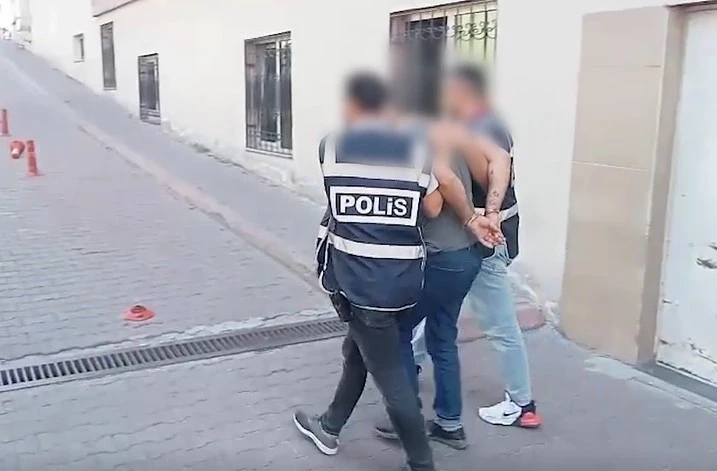 16 suç kaydı olan şahıs yakalandı
