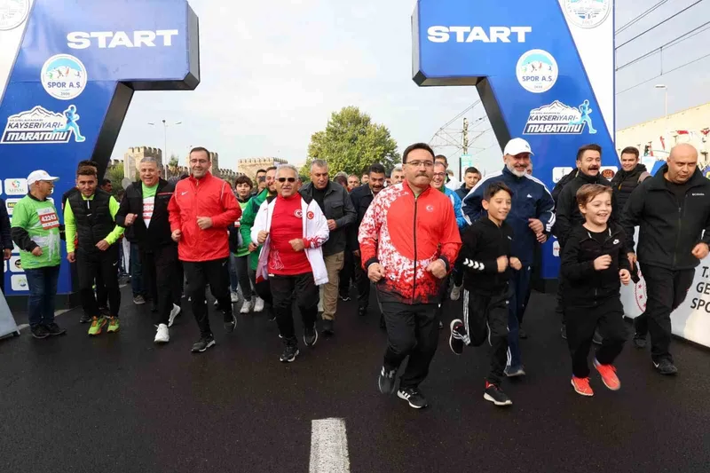 Başkan Büyükılıç’tan Kayseri’nin Uluslararası Yarı Maratonu’na davet
